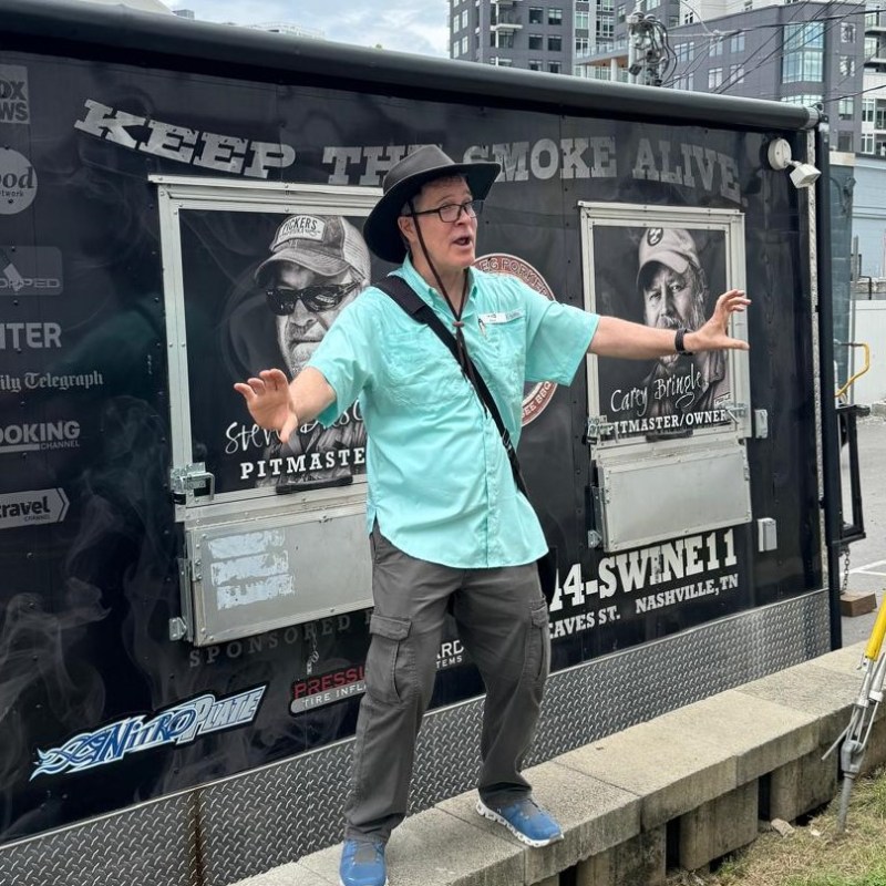 tour guide in front of restaurant